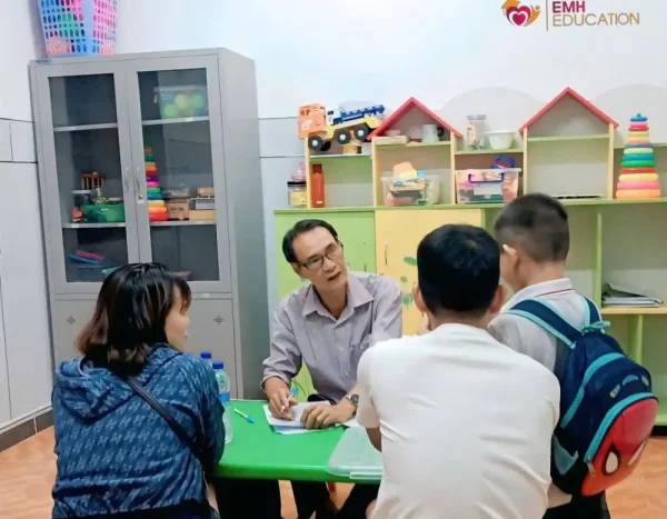 Can thiệp trẻ chậm nói Biên Hòa