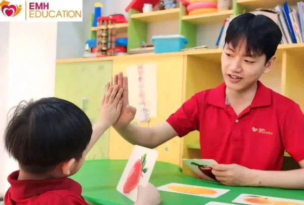 can thiệp trẻ chậm nói Biên Hòa tại trung tâm EMH