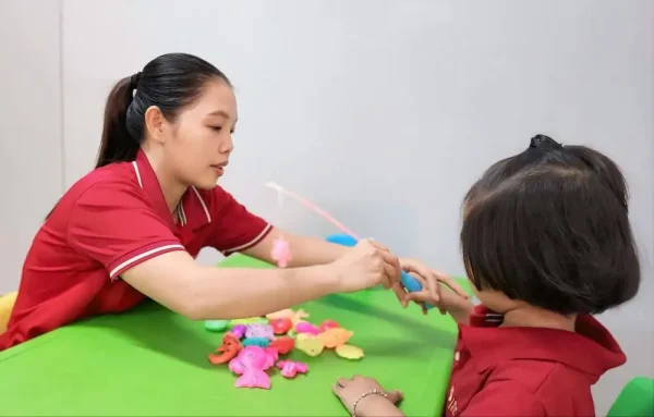 Các giai đoạn phát triển ngôn ngữ quan trọng của trẻ nhỏ