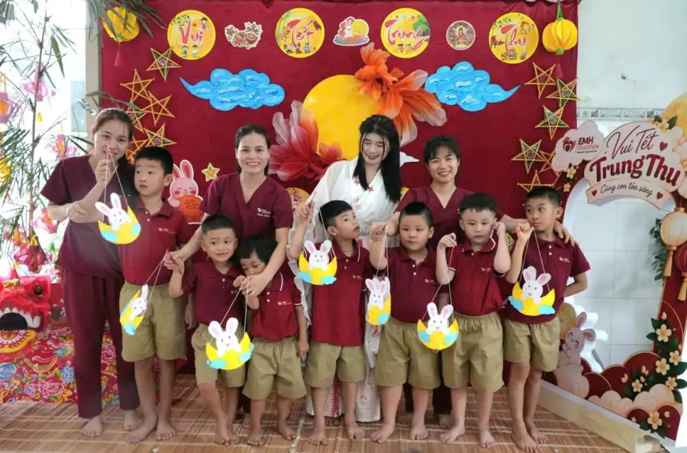 trung-thu-emh-2026-vui-hoi-trang-ram