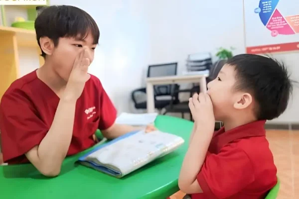 Can Thiệp Trẻ Chậm Nói Biên Hòa: 5 Sai Lầm Phụ Huynh Thường Mắc Phải