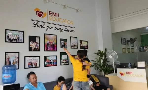 Trường dạy trẻ chậm nói ở Biên Hòa – EMH khám và đánh giá miễn phí cho trẻ